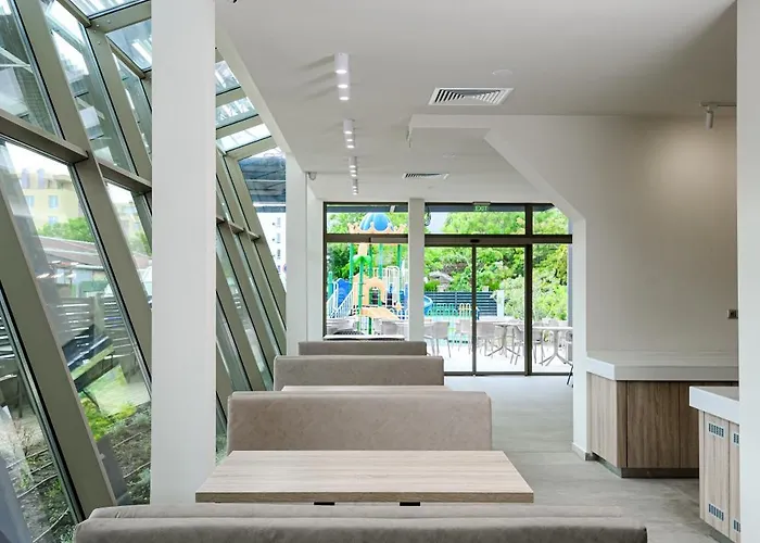 Hotel Laguna Park Sunrise