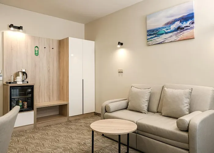 Laguna Park Sunrise Hotel 4*