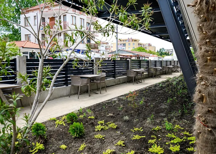 Laguna Park Sunrise 4*