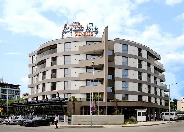 Laguna Park Sunrise 4* סאני ביץ'